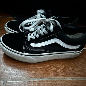 Vans low top platform old skool